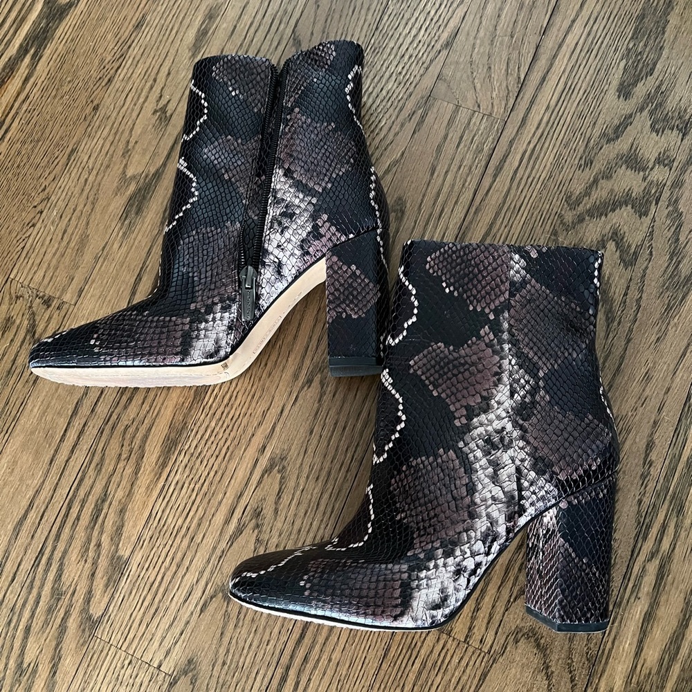 Vince Camuto Dannia Bootie